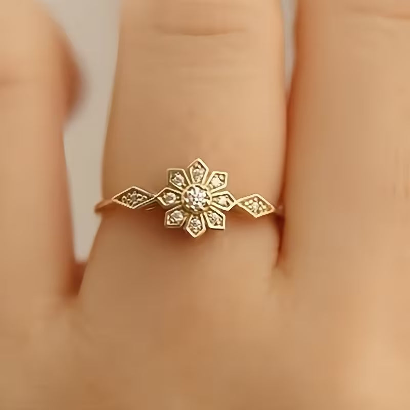 Vintage Elegant Inlay Zirconia Flower Ring