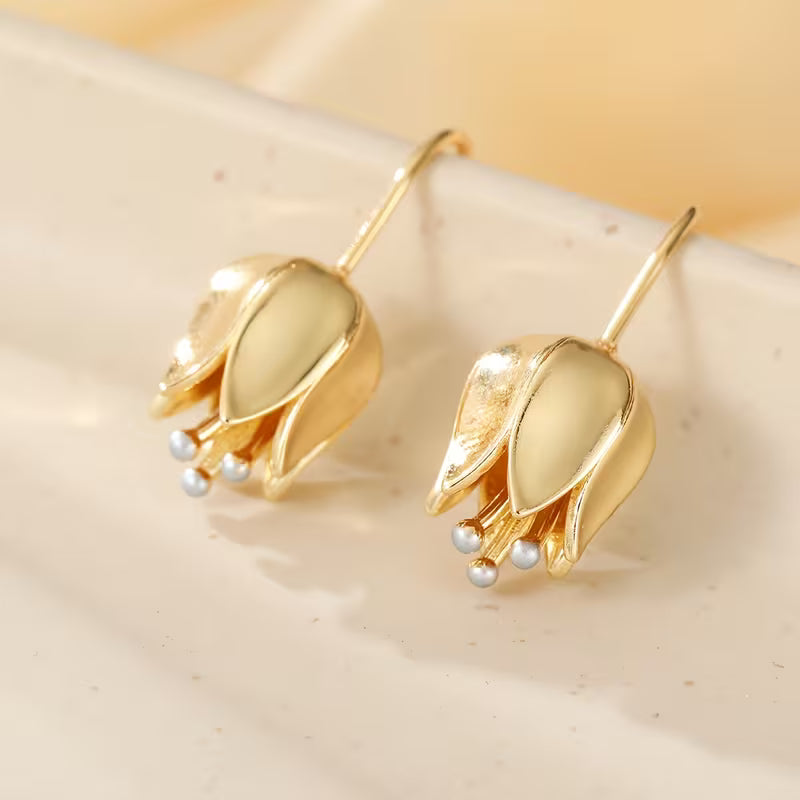 Vintage Elegant Two-Tone Bud-Shaped Earrings