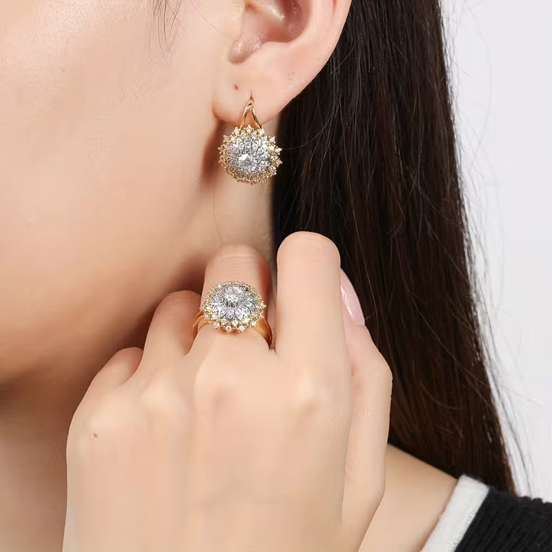 Luxurious And Stylish Sunflower Zirconia Design Jewelry Set