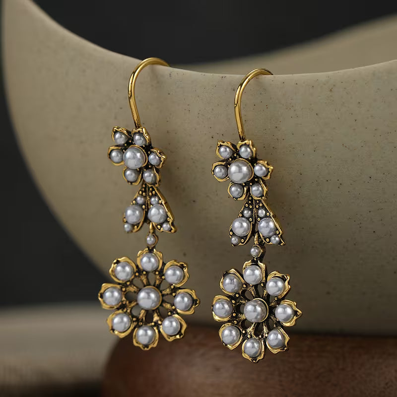 Elegant Retro Earrings