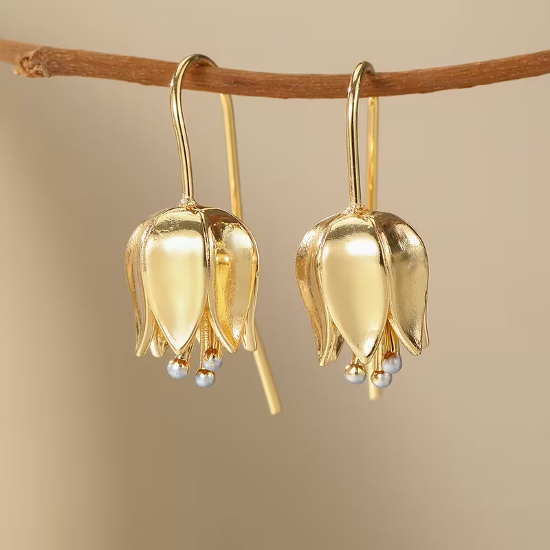 Vintage Elegant Two-Tone Bud-Shaped Earrings