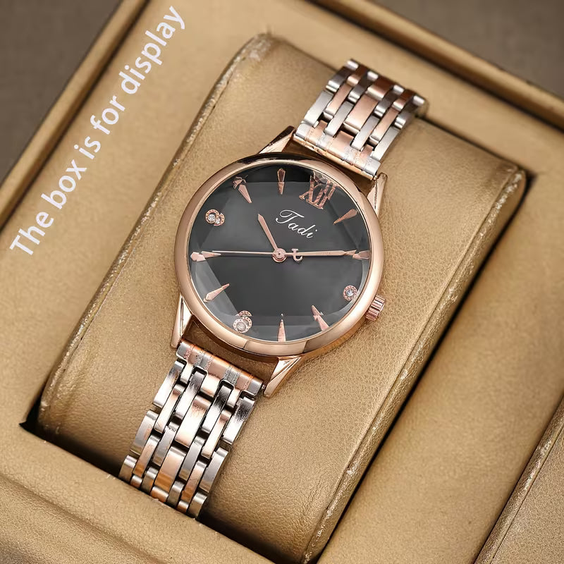 Exquisite Round Dial Quartz Watch with Roman Numerals