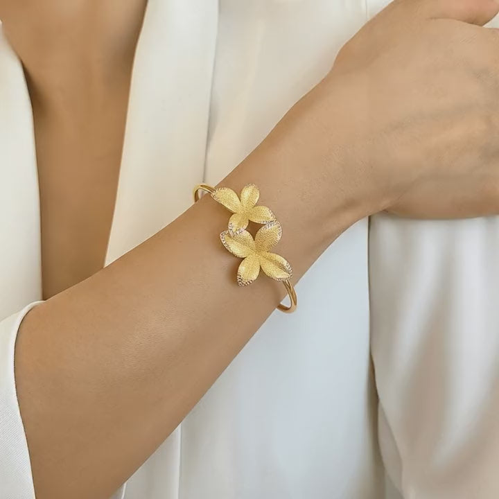1pc Exquisite Leaves Design Bangle