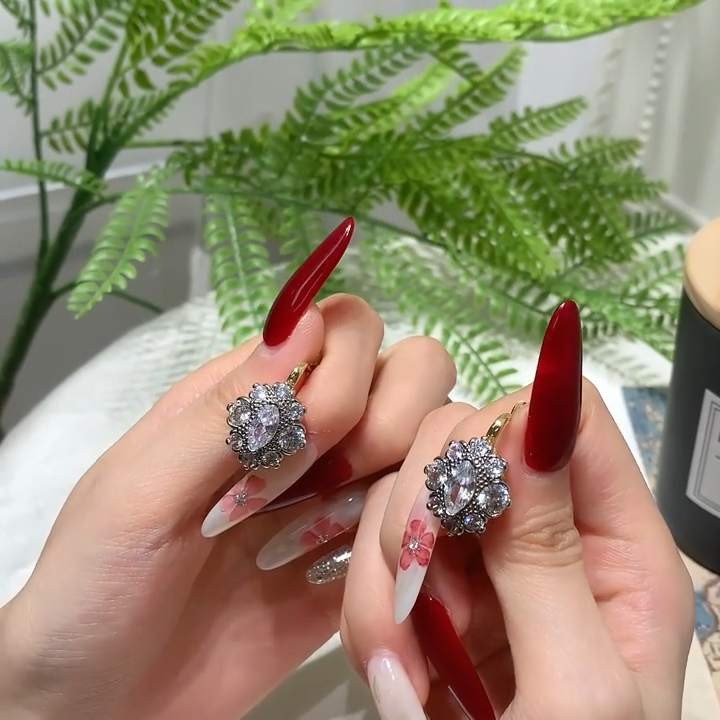 Sparkling Oval-cut Synthetic Synthetic Zirconia Earrings and Ring Set